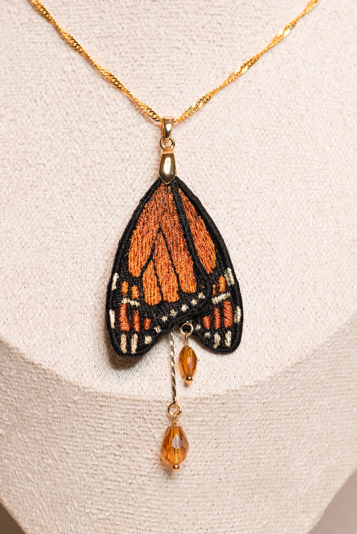 Collier Ailes de Monarque