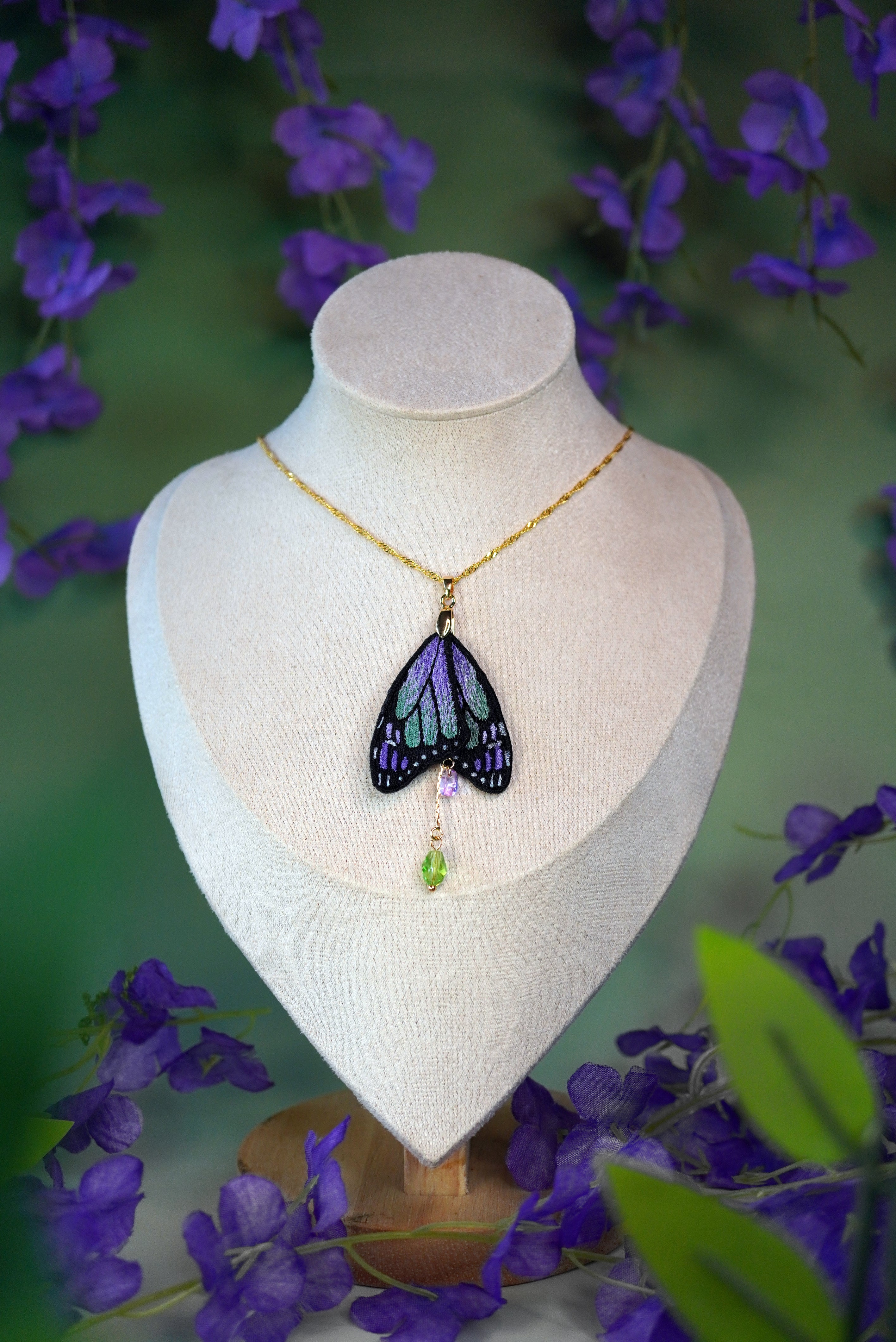 Collier Ailes de d'Améthystes