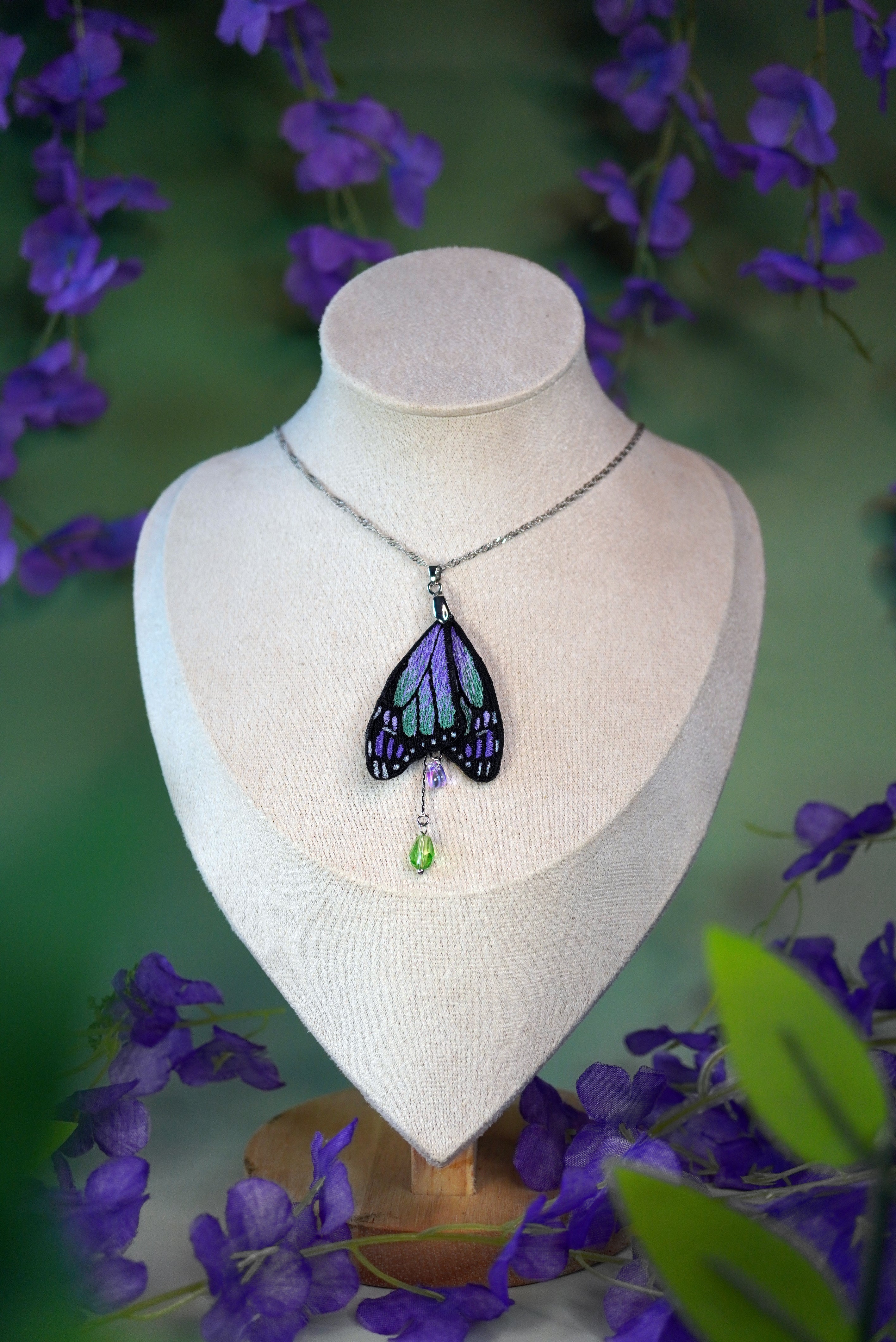 Collier Ailes de d'Améthystes