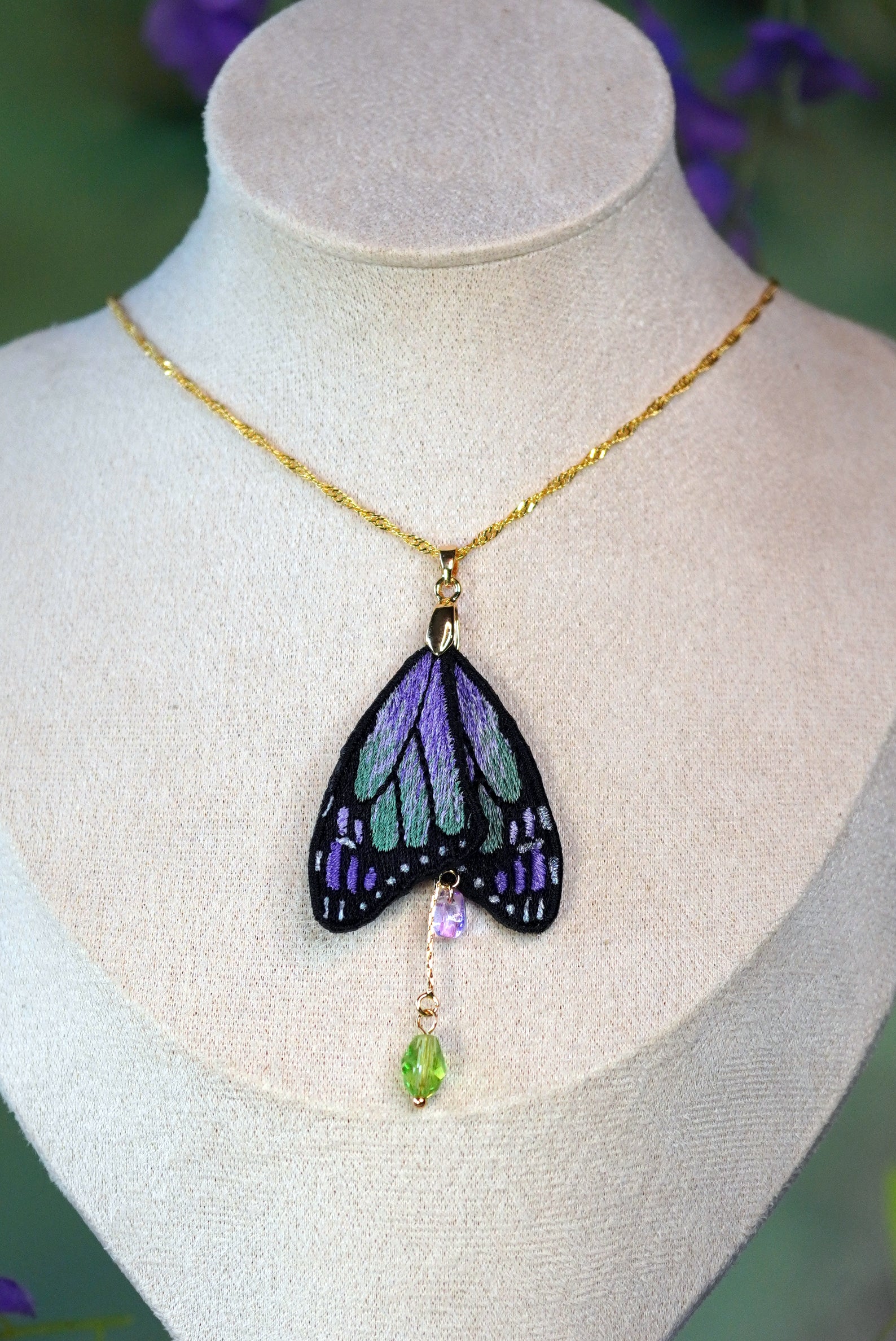 Collier Ailes de d'Améthystes