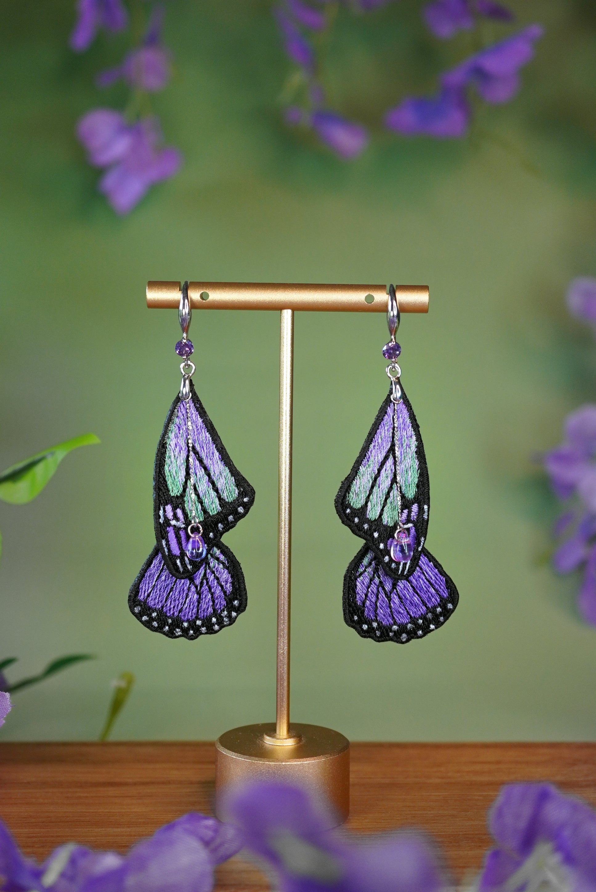Boucles Ailes d'Améthystes - Majestueuses