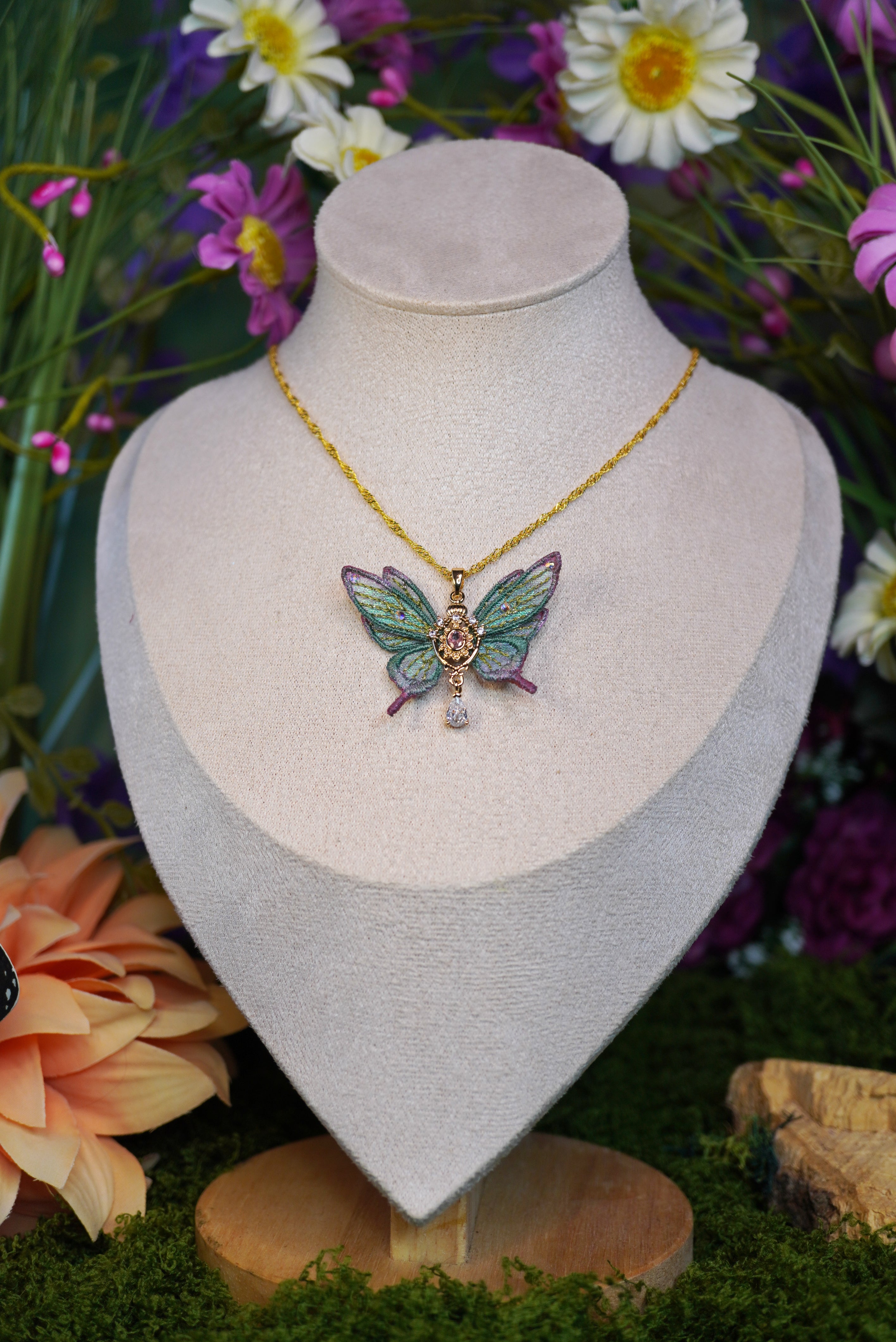 Collier mini-fée vert dégradé rose