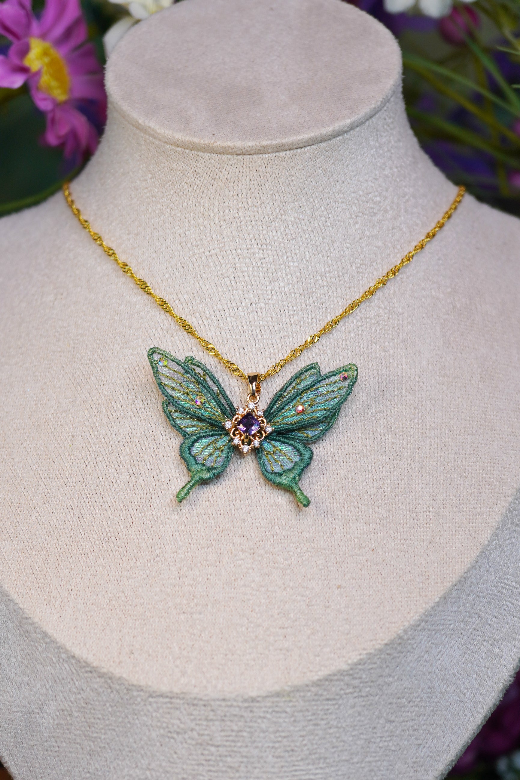 Collier mini-fée vert dégradé