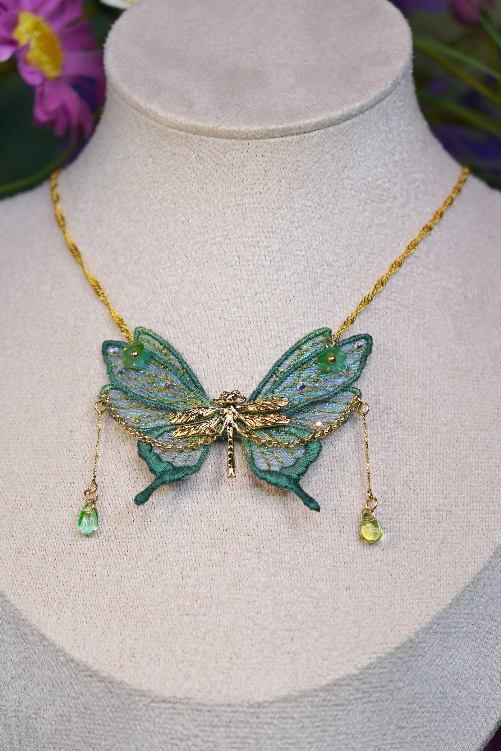 Collier "Libellule Féerique"
