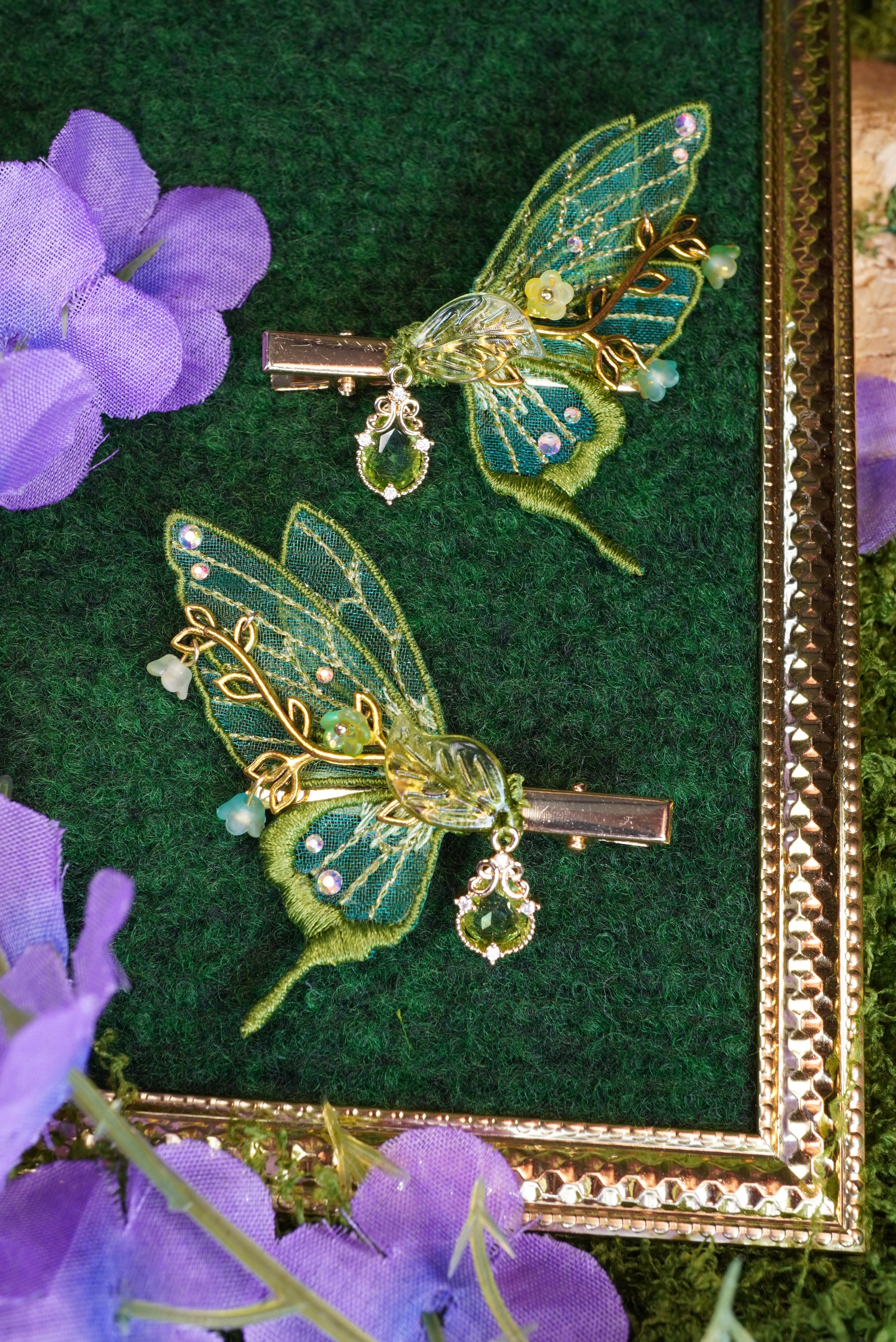 Paire de barrettes féériques verte