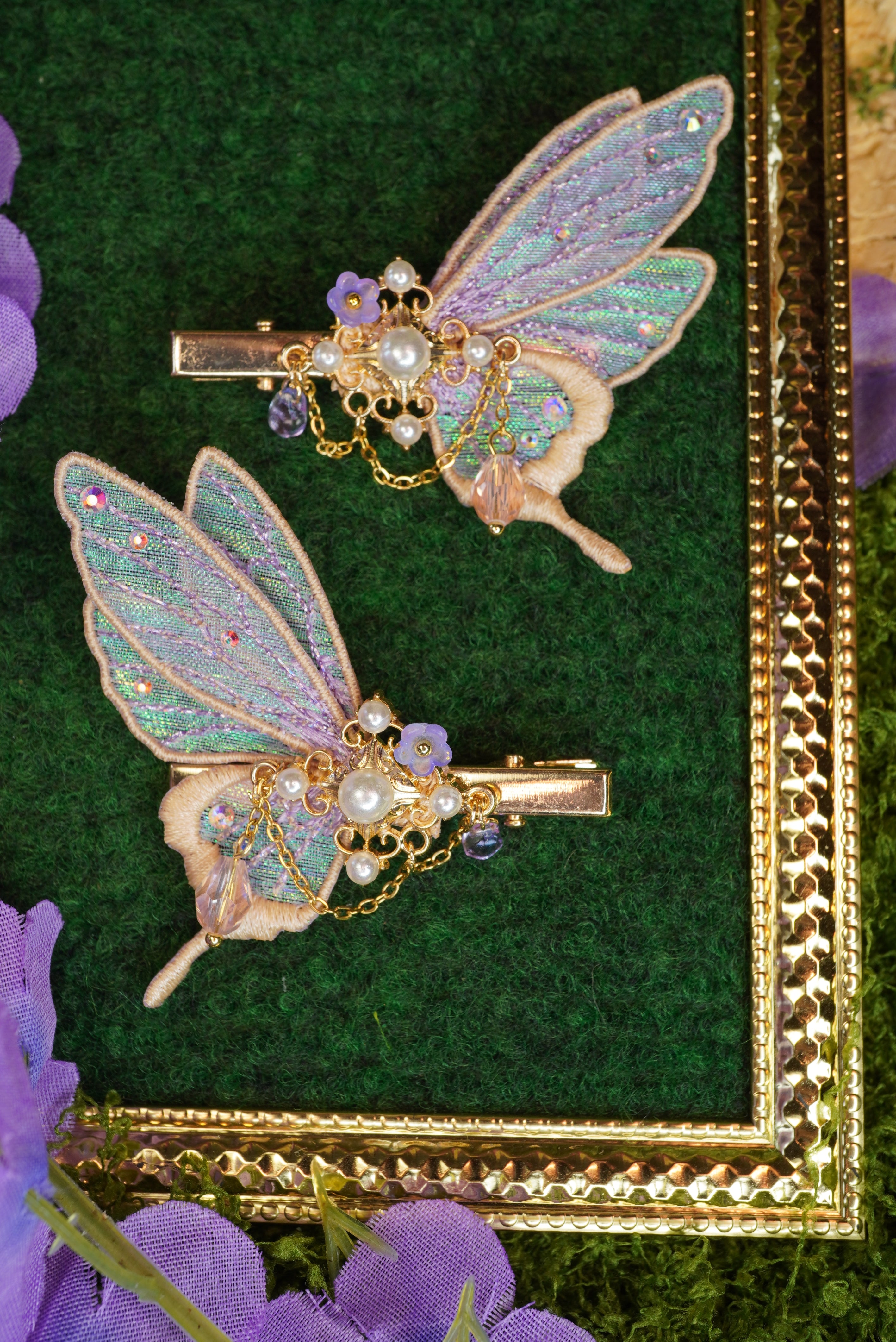 Paire de barrettes féériques rose et violette