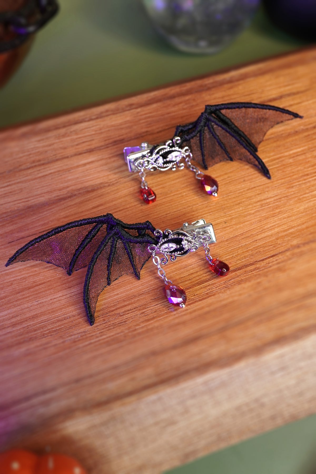 Paire de barrettes "Ailes de chauve-souris"