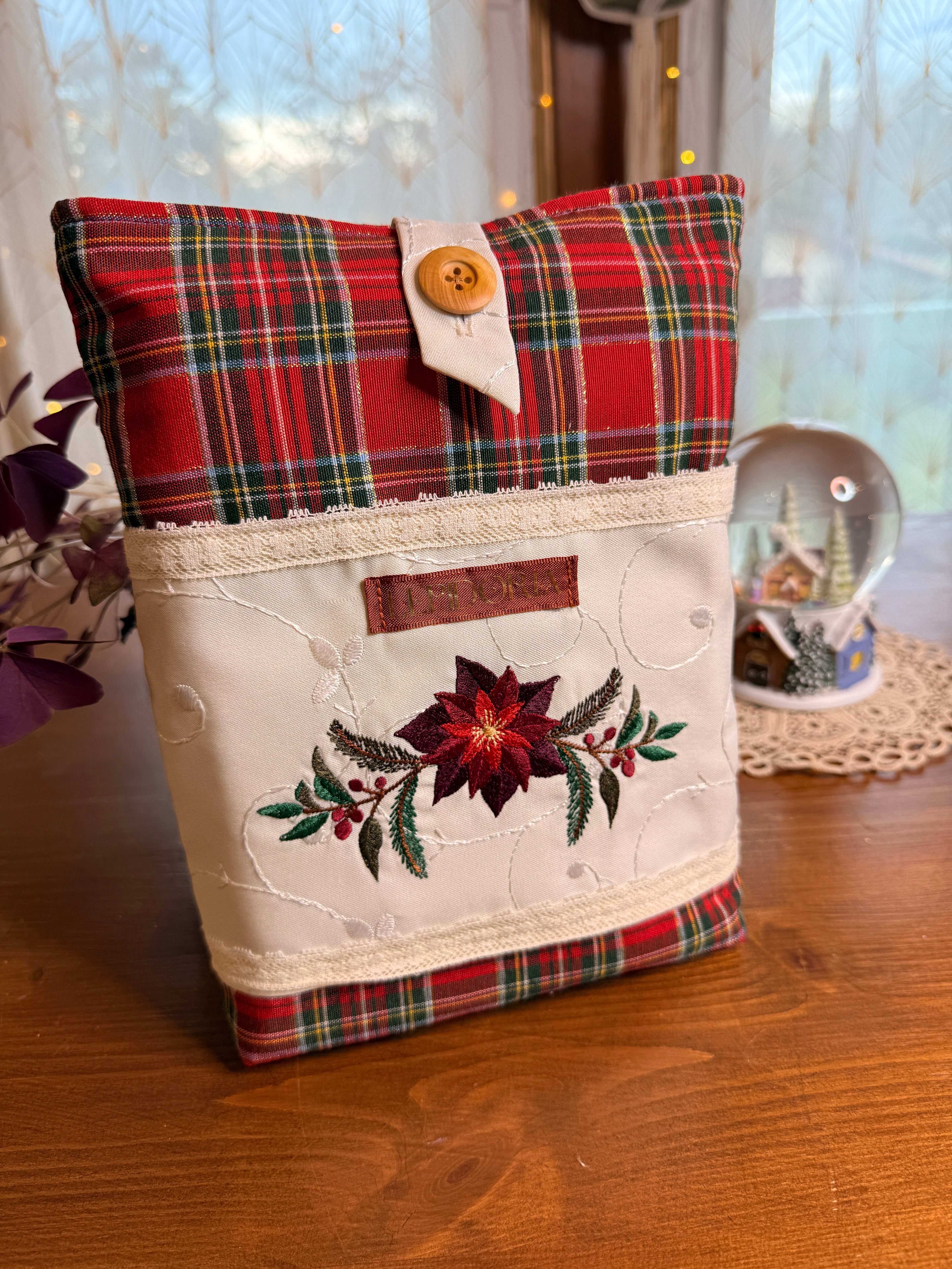 Pochette livre grand format "Étoile de Noël" (version tartan rouge)