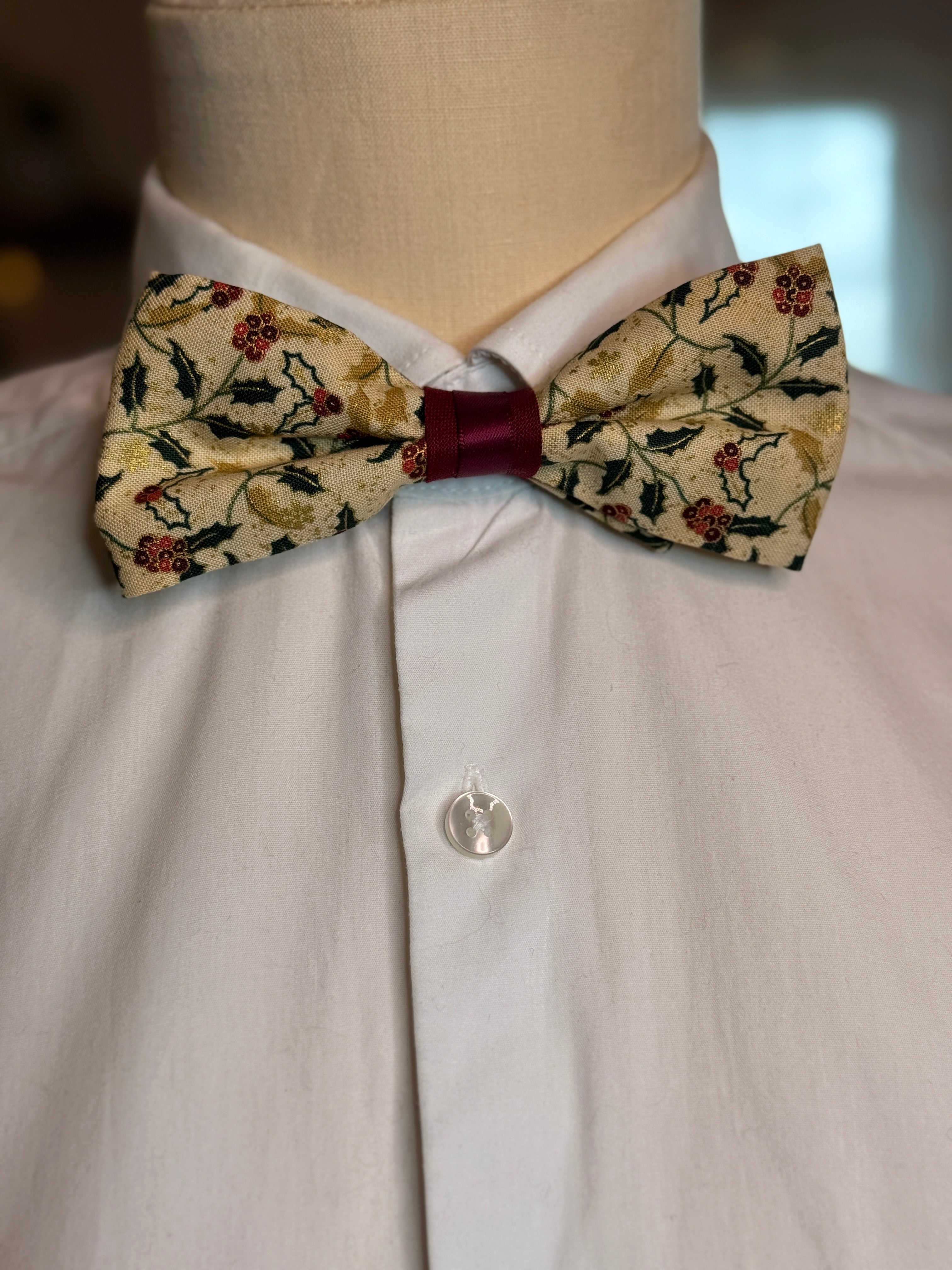 Noeud papillon "Houx festif"