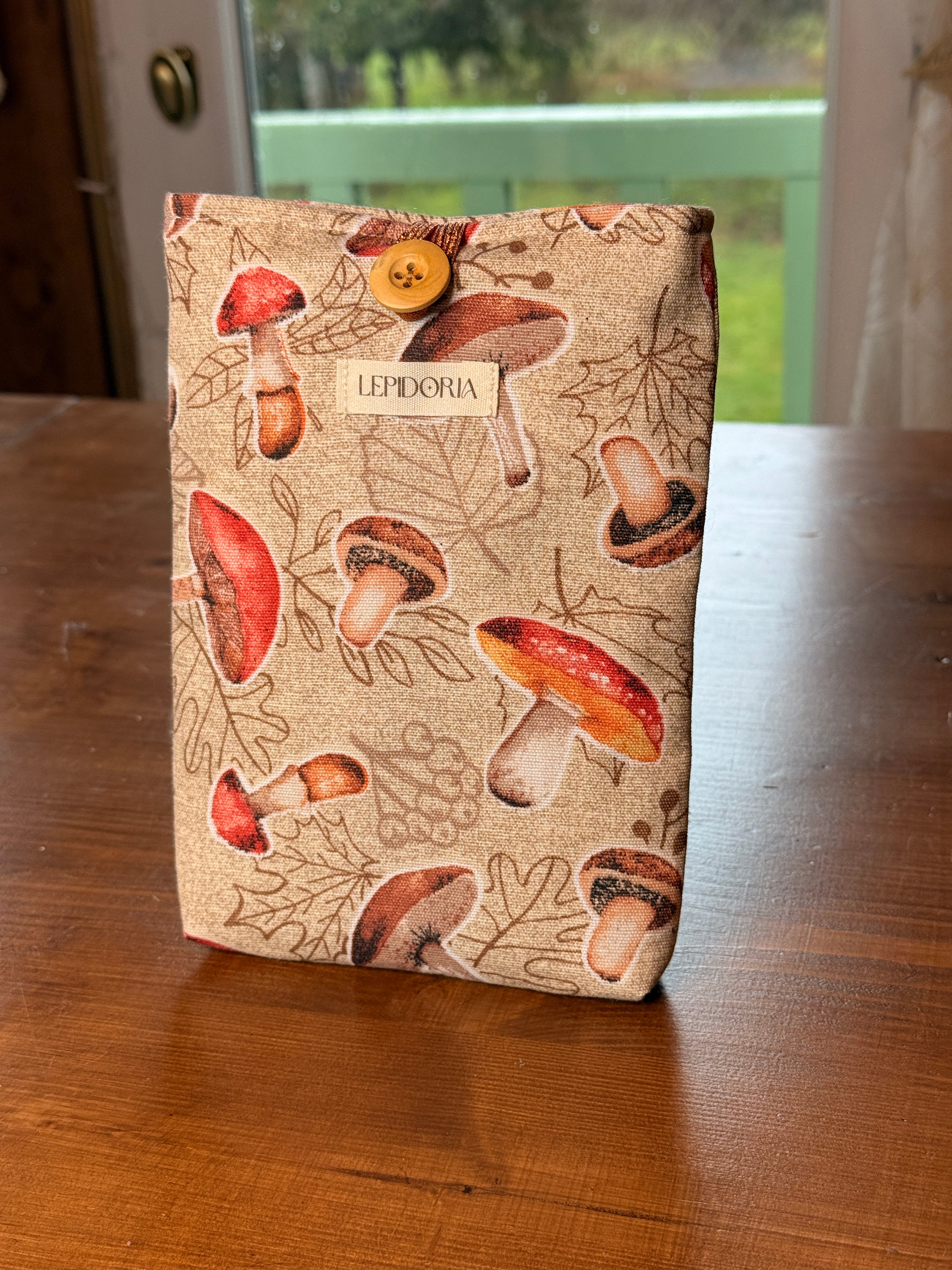 Pochette livre de poche "Cueillettes aux champignons"